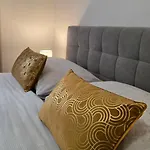 Rita Kiwi *