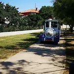 Rita Kiwi Novigrad Istria