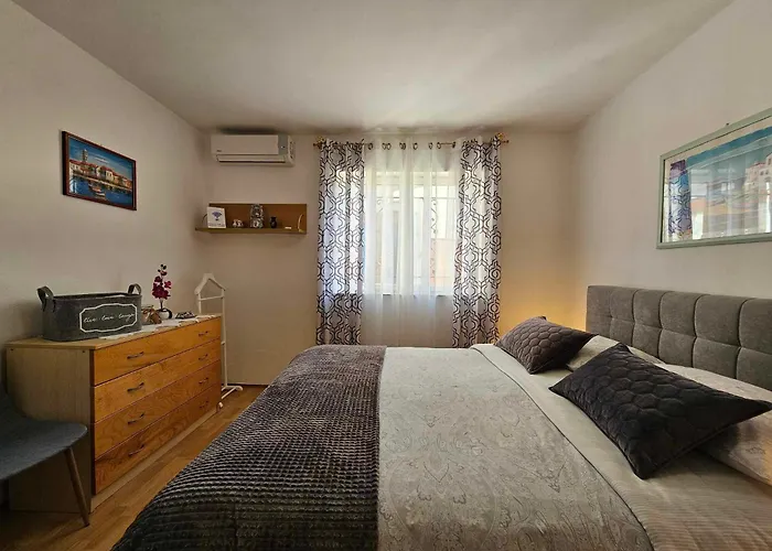 Rita Kiwi * Novigrad Istria
